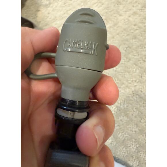 Camelbak hydration water pack with‎ bladder - Picture 9 of 12